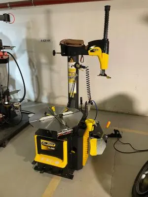 Полуавтоматический шиномонтажный станок G-620