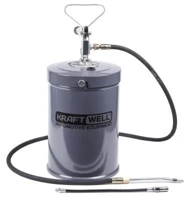 KraftWell KRW1797A Нагнетатель солидола с ручным приводом 10 л KraftWell KRW1797A Нагнетатель солидола с ручным приводом 10 л